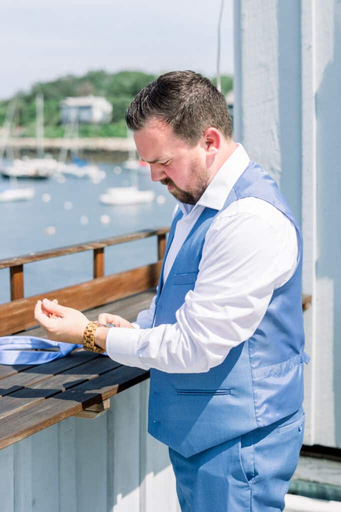 bass rocks groom getting ready