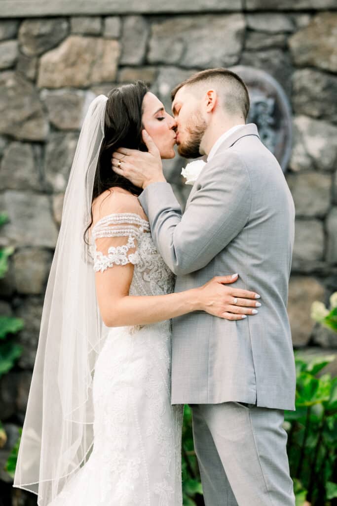 New England Botanic Garden First Kiss