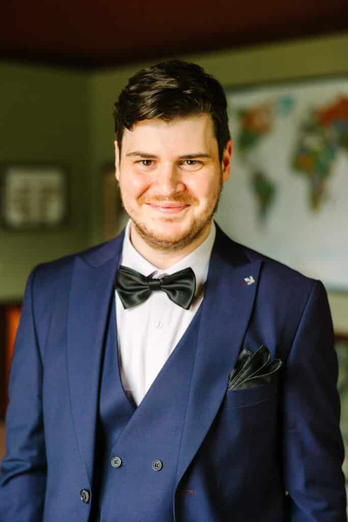 Charter Oak Groom Portrait
