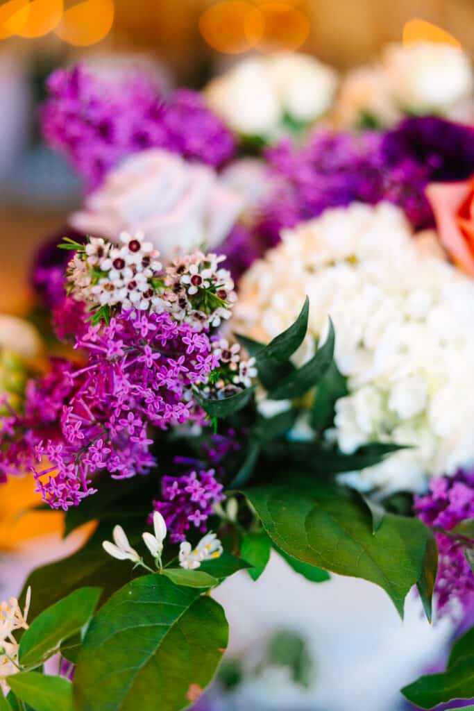 Charter Oak Wedding Reception Flowers