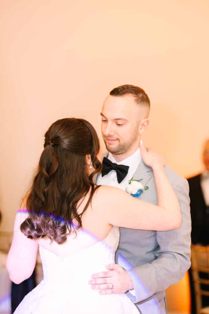 Great River Golf Club Wedding Dancing