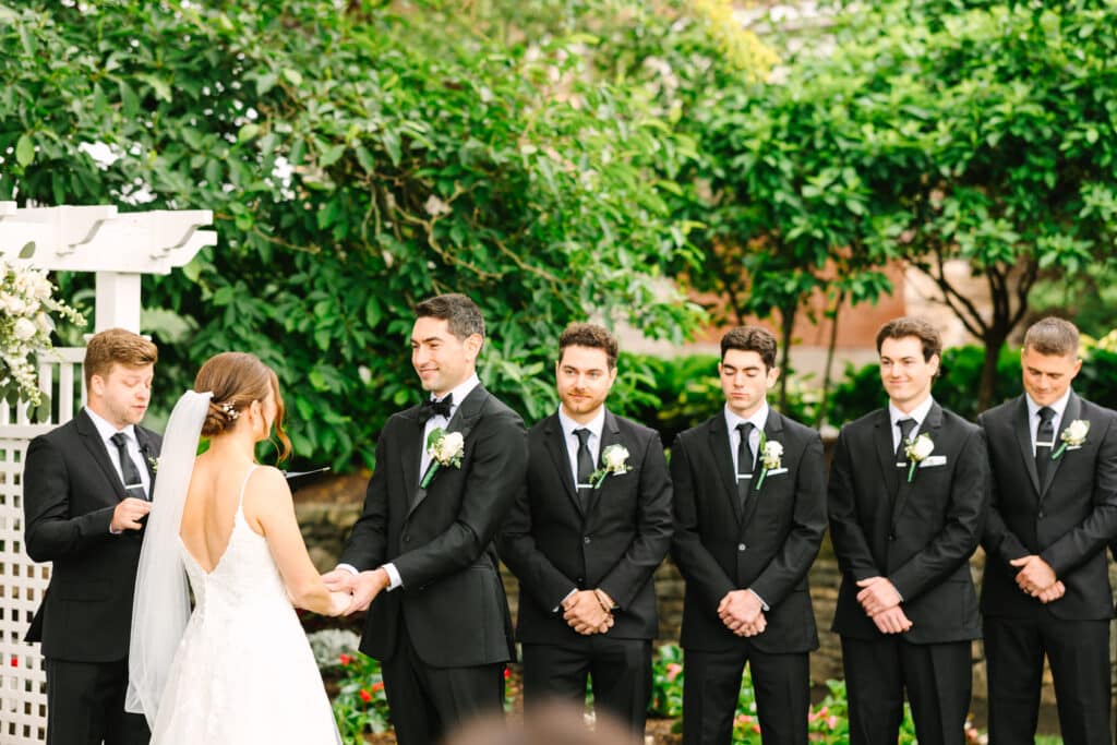 Pleasant Valley Country Club Wedding Photo